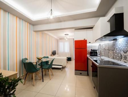 Irida Stoudio Apartment Kavala Bagian luar foto
